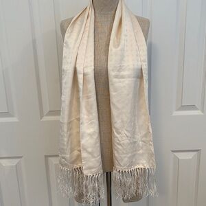 Ralph Lauren Elegant Cream Scarf with Fringe
